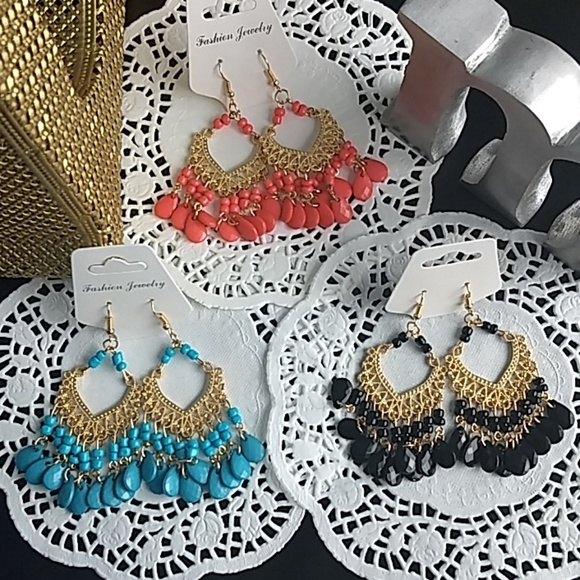 Beaded dangle alloy frame earrings - Picture 8 of 8